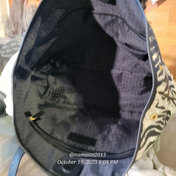 L.A.M.B. by Gwen Stefani Zebra Print Newsprint Tote Luxury Designer Bag #604 - Picture 13 of 15